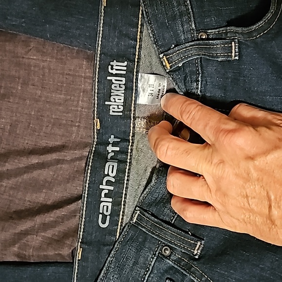NWT Carhartt Relaxed fit rugged jeans - Picture 3 of 4
